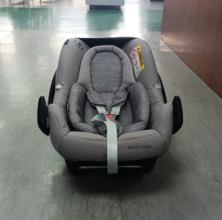 Maxi-Cosi Rock Rear Facing Car Seat - DEMO UNIT (PICKUP ONLY)