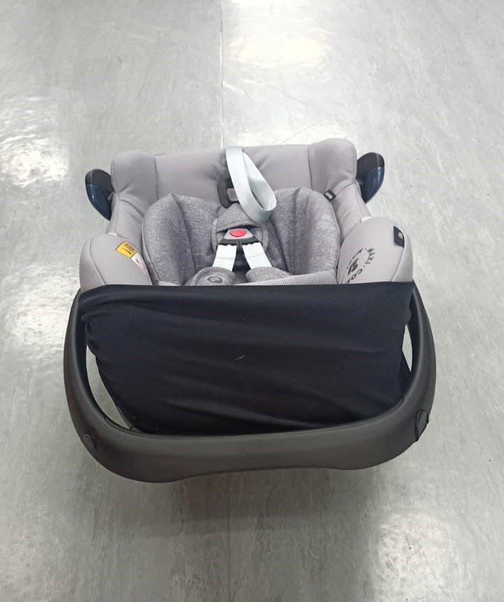Maxi-Cosi Rock Rear Facing Car Seat - DEMO UNIT (PICKUP ONLY)