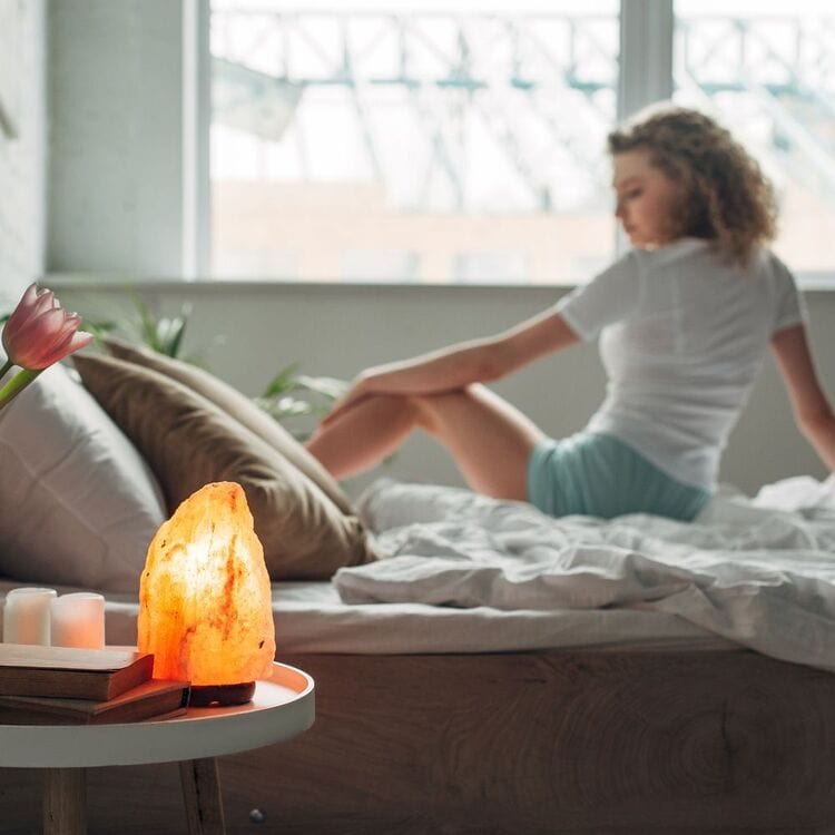 Local Kiwi Deals Electronics Milano Led Salt Crystal Lamp Dark Base